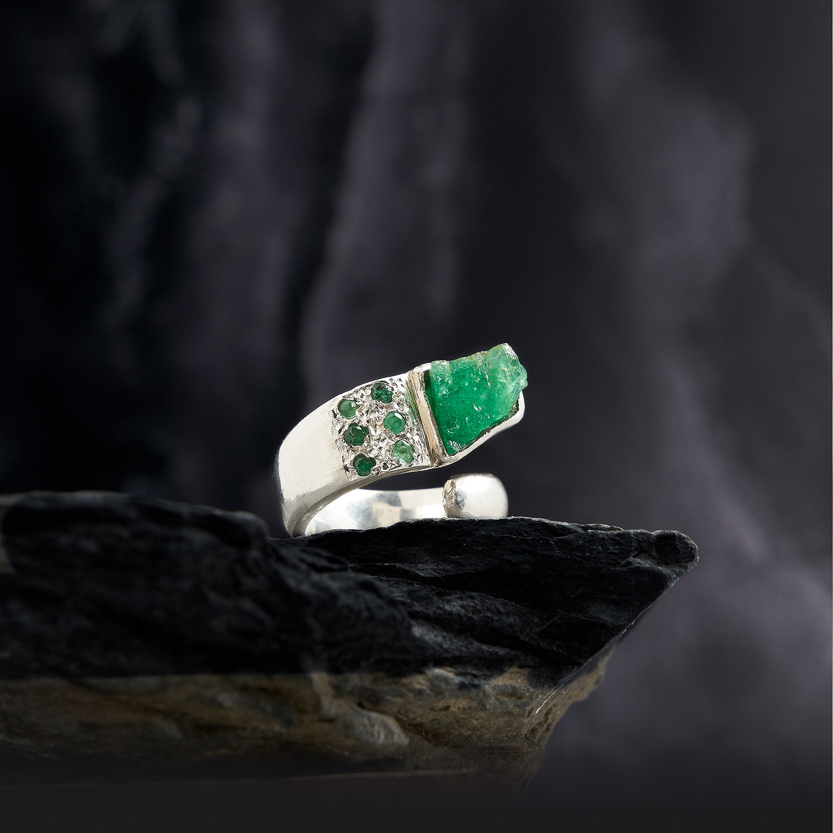 EQ gallery